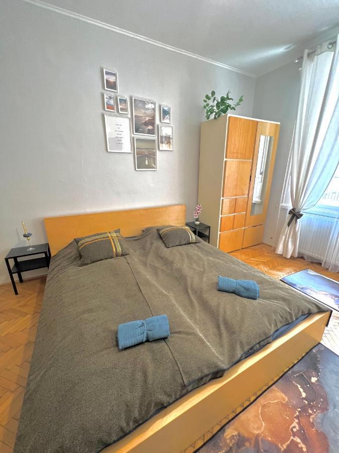 Bonifac Apartman Appartement Boedapest Buitenkant foto
